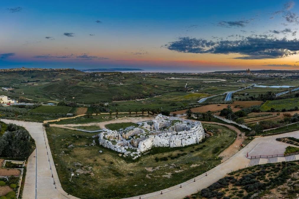 Εικ.3. ggantija temple on gozo by malta heritage