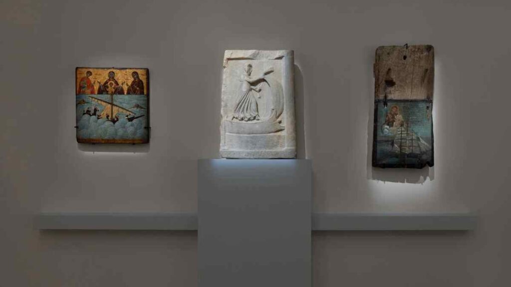 Παναγία και Ίσιδα © museum of cycladic art