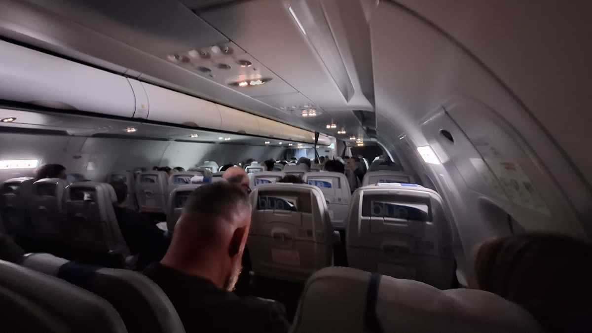 Καθυστερήσεις πτήσεων στην ΕΕ: Τι ισχύει τελικά για επιβάτες και αποσκευές