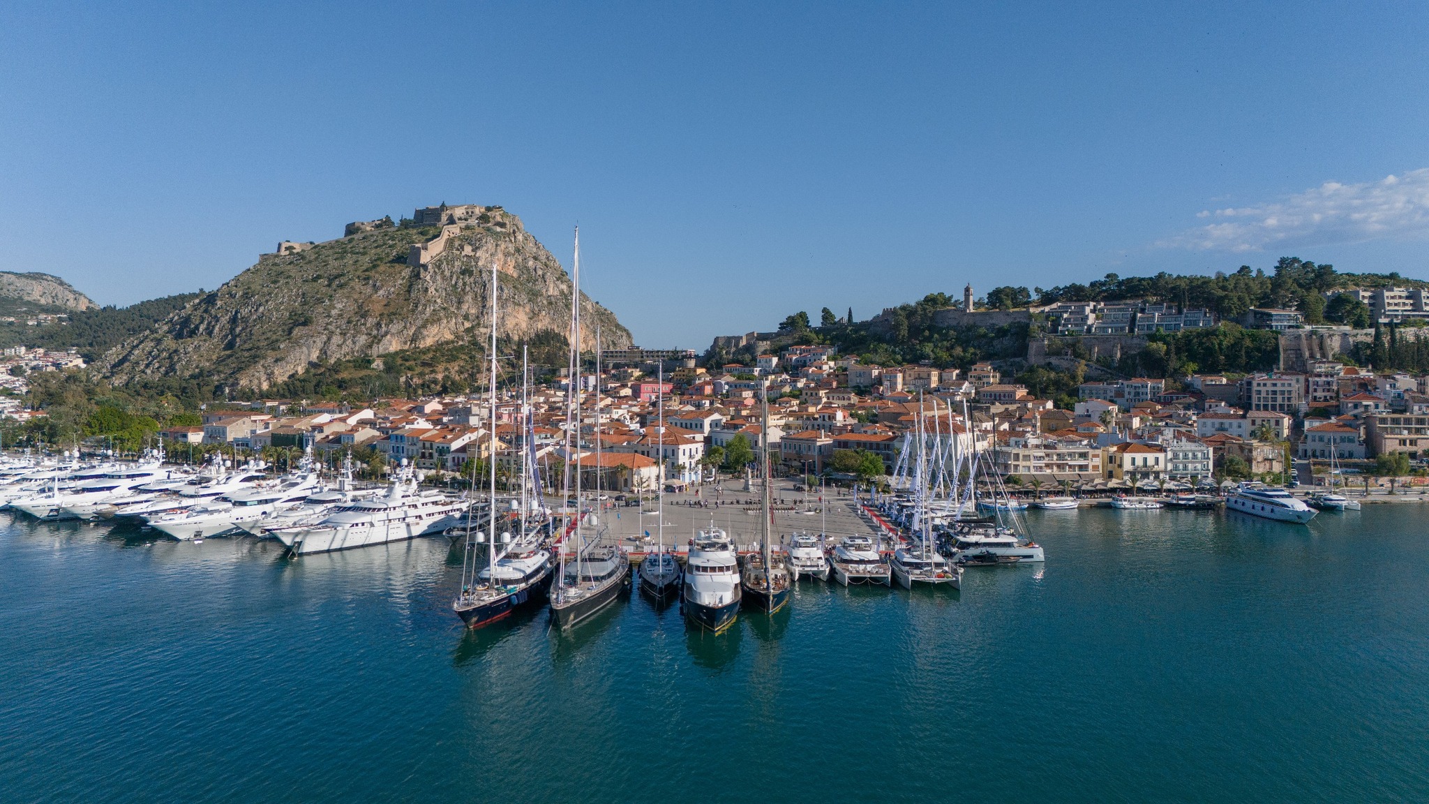 Μπλόκο στο λιμάνι Ναυπλίου ενόψει του 11ου MEDYS