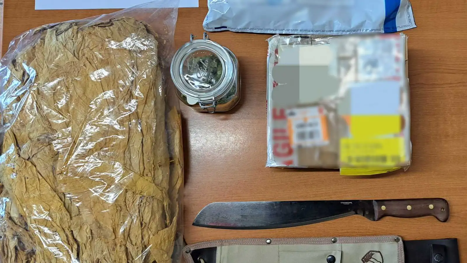 Πακέτο με άρωμα… κάνναβης στο Άργος – Περίμενε δέμα από Μεγάλη Βρετανία