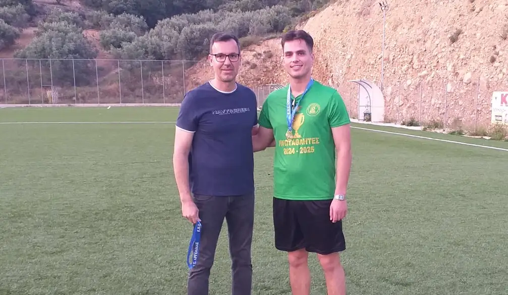 Απονομή Κυπέλλου και μεταλλίων στην Πρωταθλήτρια ομάδα του πρώτου ομίλου της Α2 κατηγορίας της Ε.Π.Σ. Αργολίδας του Νέου Αχιλλέα Φιχτίων