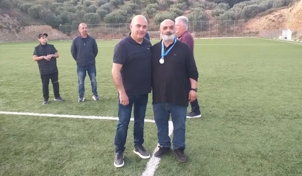 Απονομή Κυπέλλου και μεταλλίων στην Πρωταθλήτρια ομάδα του πρώτου ομίλου της Α2 κατηγορίας της Ε.Π.Σ. Αργολίδας του Νέου Αχιλλέα Φιχτίων
