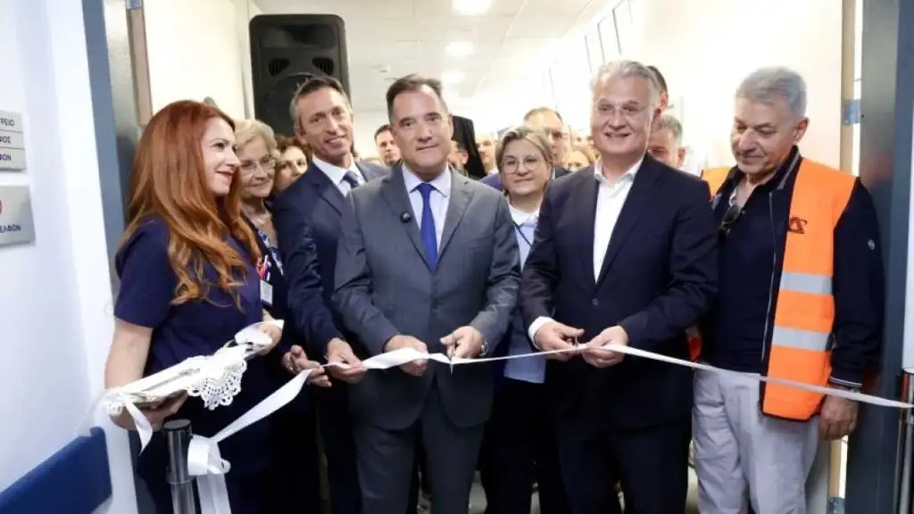 Εγκαίνια πτέρυγας στο Γενικό Νοσοκομείο Καλαμάτας από Άδωνι Γεωργιάδη