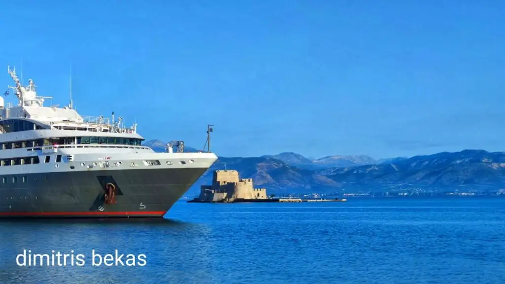 κρουαζιερόπλοιο L’Austral Ναύπλιο - krouazieroplio nafplio