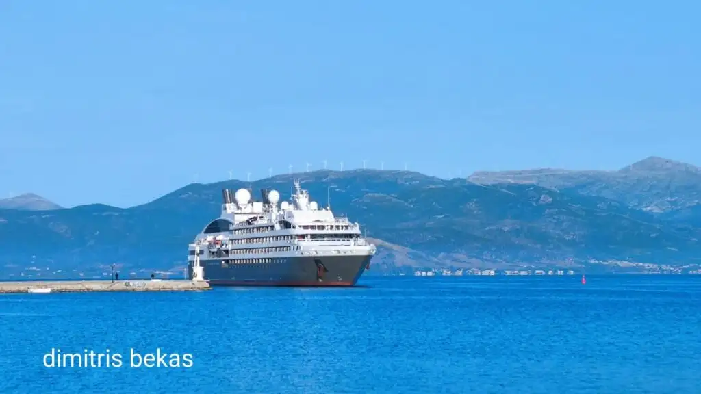 κρουαζιερόπλοιο L’Austral Ναύπλιο - krouazieroplio nafplio