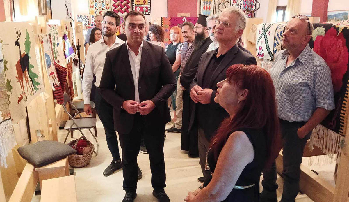 Λακωνία: Μαθαίνουν υφαντική στο Γεράκι