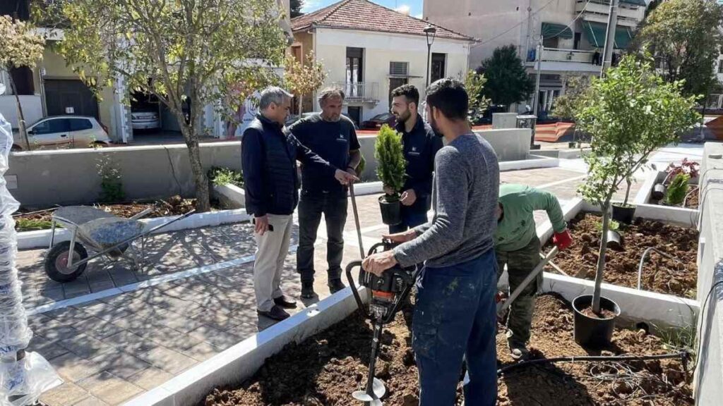 Πλατεία Αγία Βαρβάρα Τρίπολη Τζιούμης