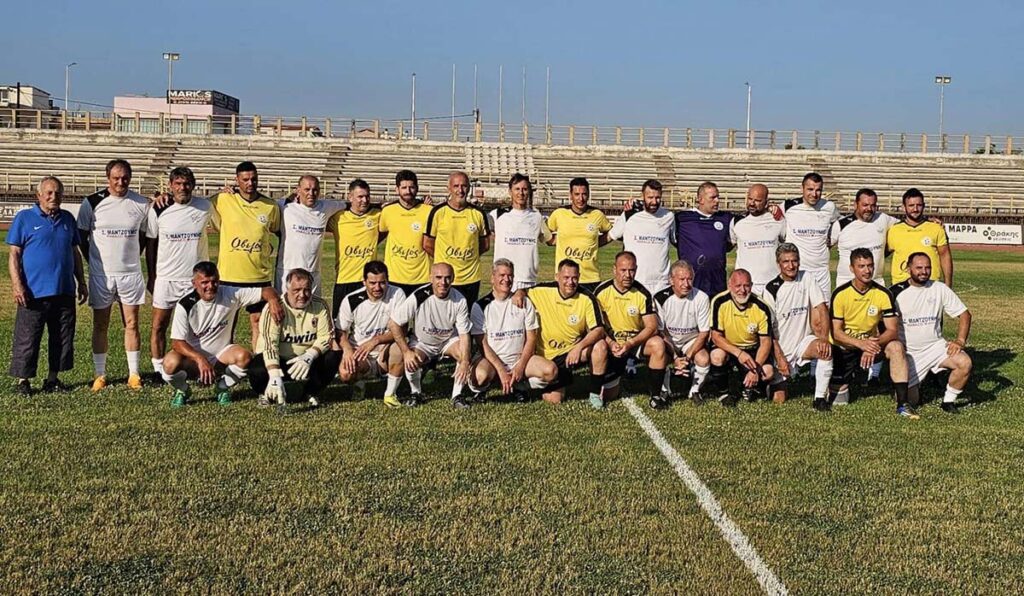 Ο Γιώργος Γαβρήλος σε φιλικό αγώνα βετεράνων στην Κορινθία