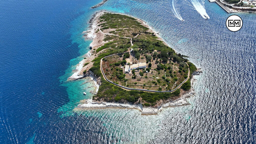 Γάιος Παξών