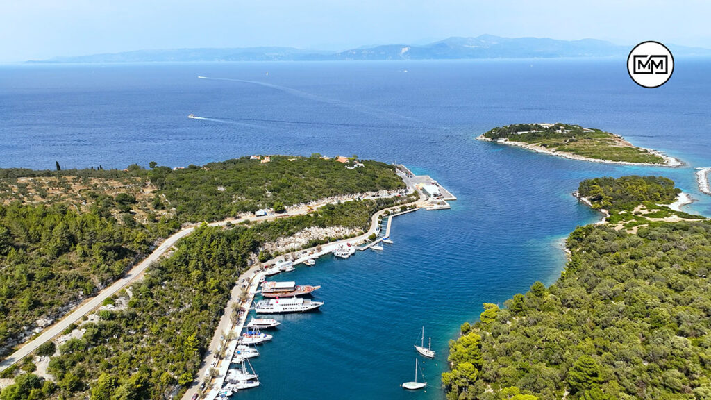 Γάιος Παξών