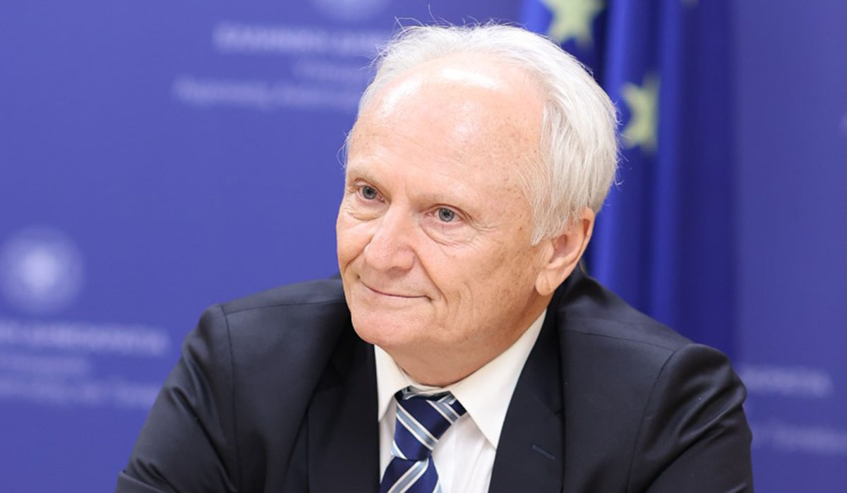 Εντολή Ανδριανού για σαρωτικούς ελέγχους σε βιολογικά προϊόντα