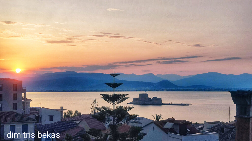 Ηλιοβασίλεμα στο Ναύπλιο