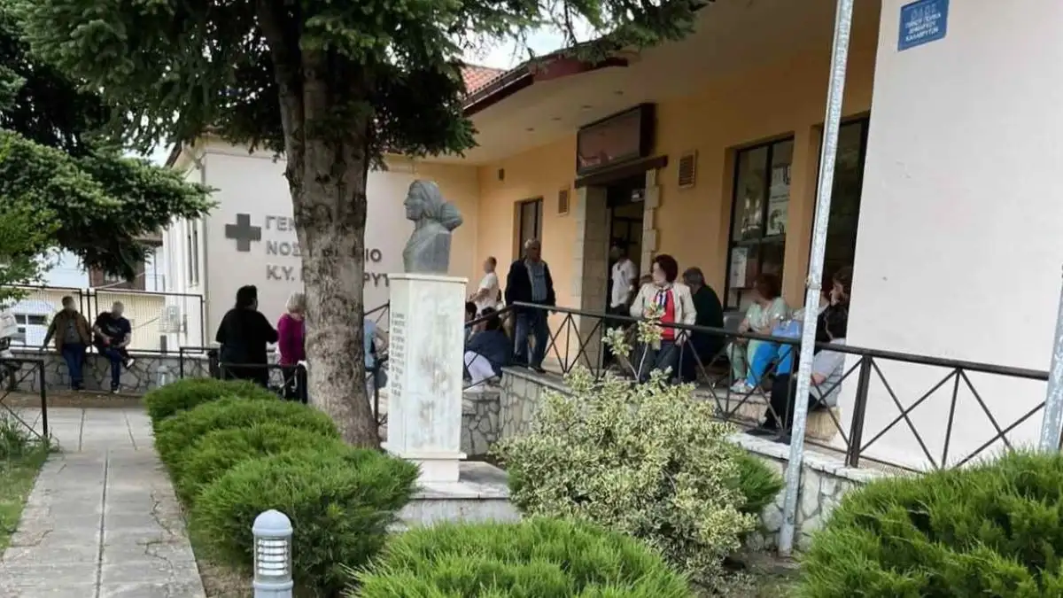 Καλάβρυτα: Η μονοήμερη εκδρομή μετατράπηκε σε εφιάλτη – 65χρονη από το Κουτσοπόδι άφησε την τελευταία της πνοή στο λεωφορείο