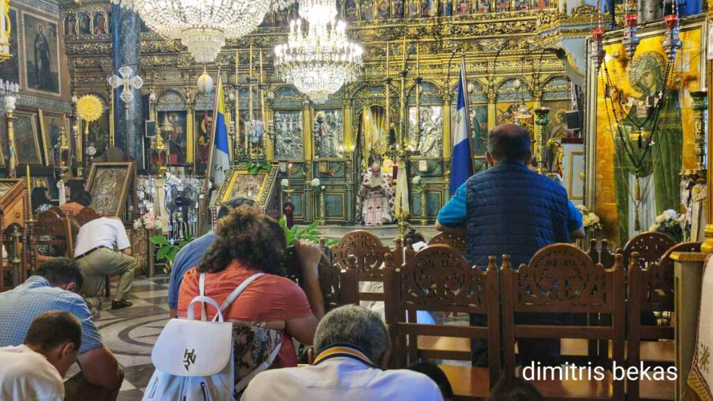 Κυριακή της Πεντηκοστής στην Παναγία στο Ναύπλιο