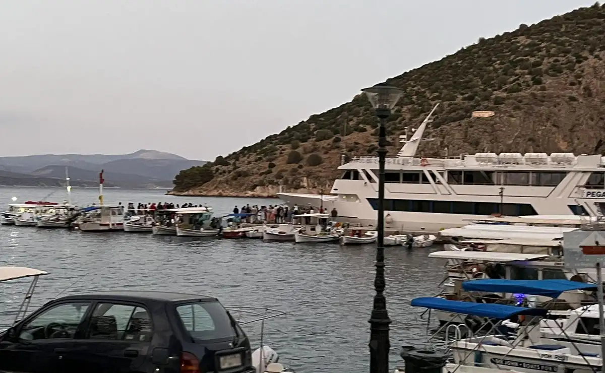 Τι θα γίνει με τους φωτιστικούς ιστούς στο Τολό και τη γλίστρα στο Ναύπλιο
