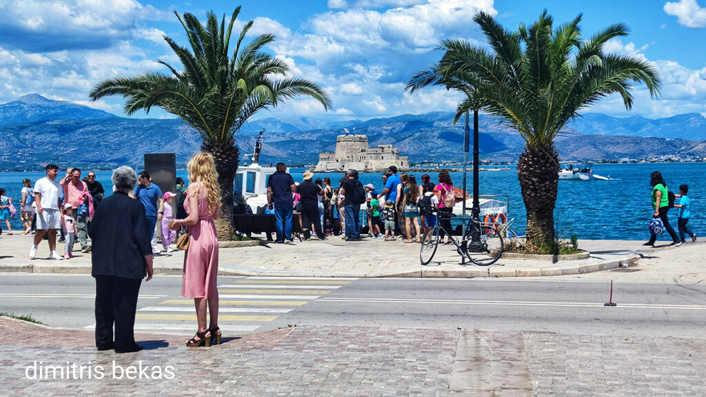 Τουρίστες στο Ναύπλιο την 1η Ιουνίου 2025