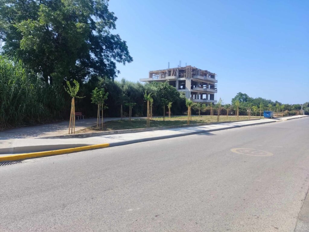 νέο πάρκο τσέπης στην οδό Χρυσανθέμων στην Καλαμάτα