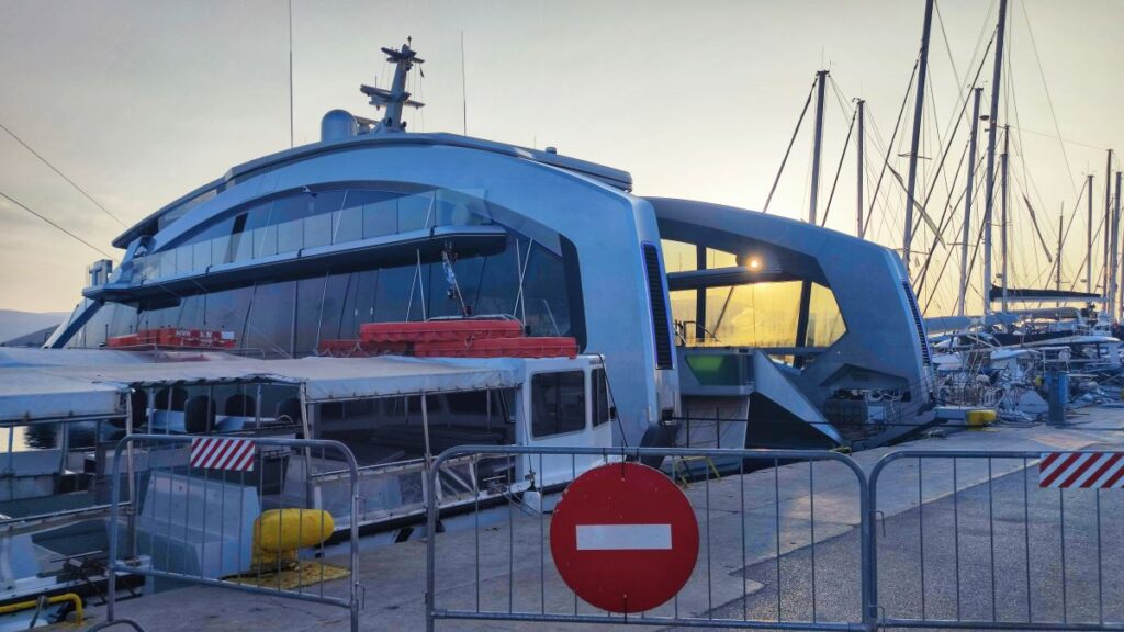 this is it yacht nafplio 4