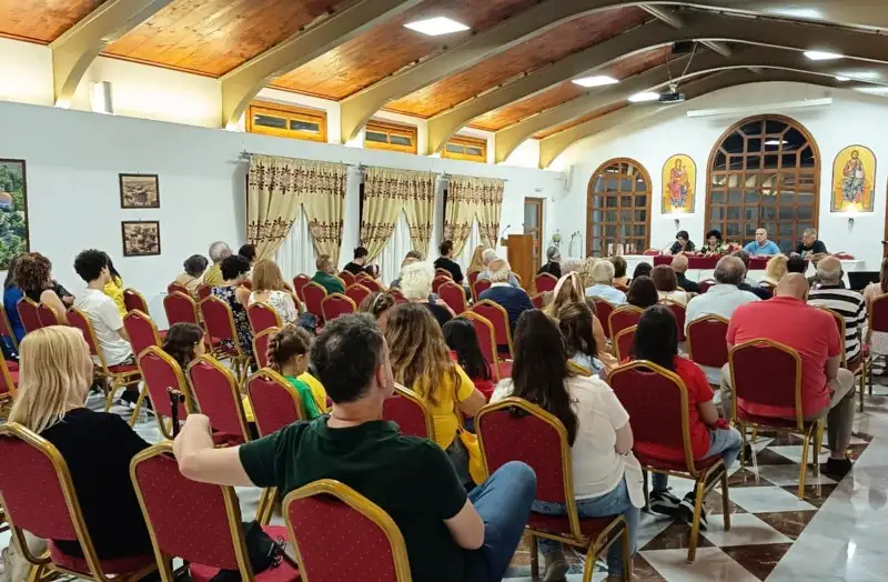 «Αγκαλιάστηκε» το βιβλίο του Γιώργου Μουσταΐρα