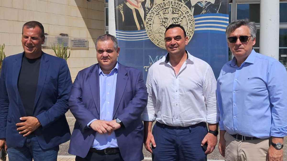 Στην ΠΕ Λακωνίας ο Υφυπουργός Εσωτερικών Βασίλης Σπανάκης