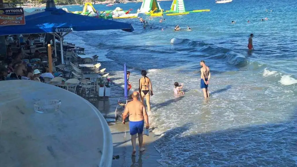 Τολό παραλία