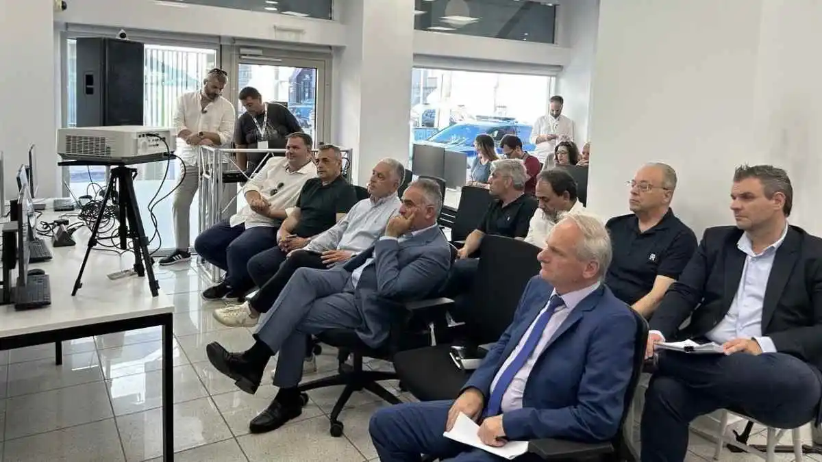 Ark Incubator Μεγαλόπολη: Παρών στα εγκαίνια ο δήμαρχος Τρίπολης Κώστας Τζιούμης