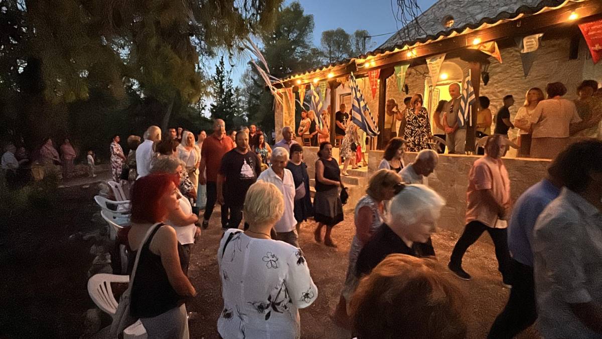 Ο Λόφος της Ασπίδας φωτίζεται ξανά – Το Άργος τιμά τον Προφήτη Ηλία
