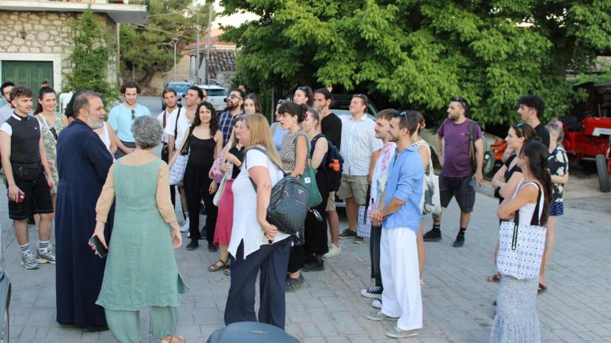 Στο Λυγουριό, το αρχαίο δράμα συναντά τη φιλοξενία των Ελλήνων