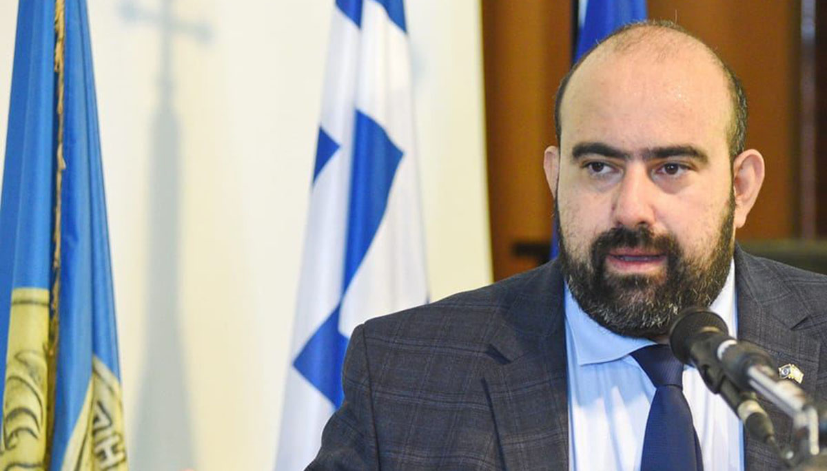 Κύθηρα: Λιποθυμικό επεισόδιο για τον Δήμαρχο κατά τον συντονισμό της φωτιάς