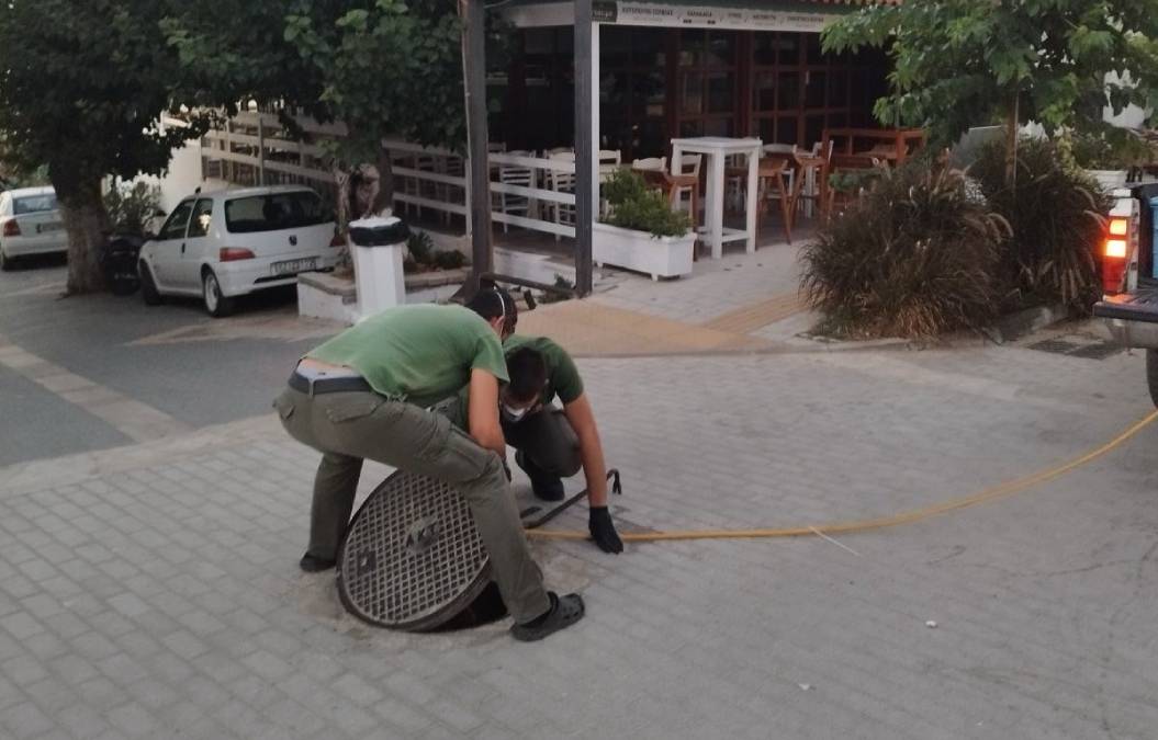 Δήμος Ναυπλιέων: Συστηματική απεντόμωση φρεατίων ξεκίνησε από το Τολό