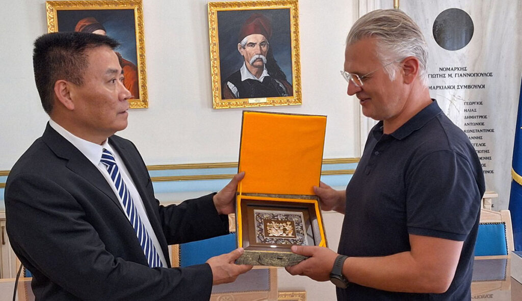 Η Περιφέρεια Πελοποννήσου υποδέχθηκε αντιπροσωπεία της Επαρχίας Γκουιζού της Κίνας