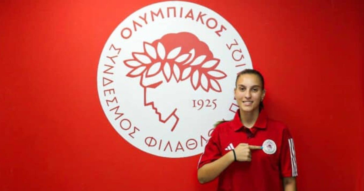 Η Mαρισόφη Μούγιου από τον Φείδωνα Άργους στα γκολποστ του Ολυμπιακού
