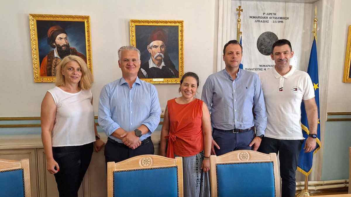 Η Περιφέρεια στηρίζει το Πανεπιστήμιο Πελοποννήσου