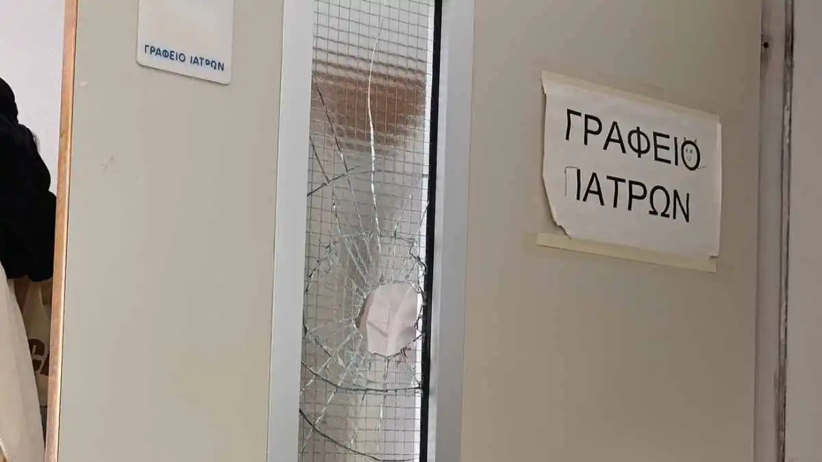 Νέο περιστατικό βίας σε υγειονομικούς στο Νοσοκομείο Ρίου – Έκκληση για μόνιμη φύλαξη στα ΤΕΠ