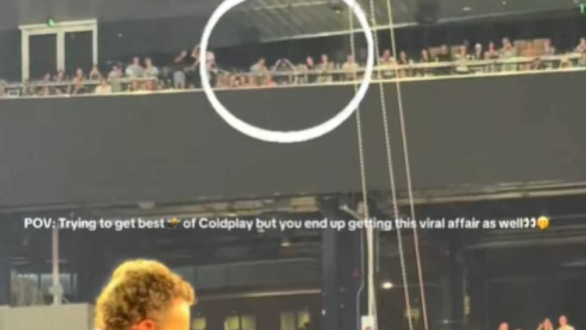 Coldplay: Συνεχίζεται ο διασυρμός του «παράνομου» ζευγαριού – Τι έκαναν πριν τους «πιάσει» η kiss cam