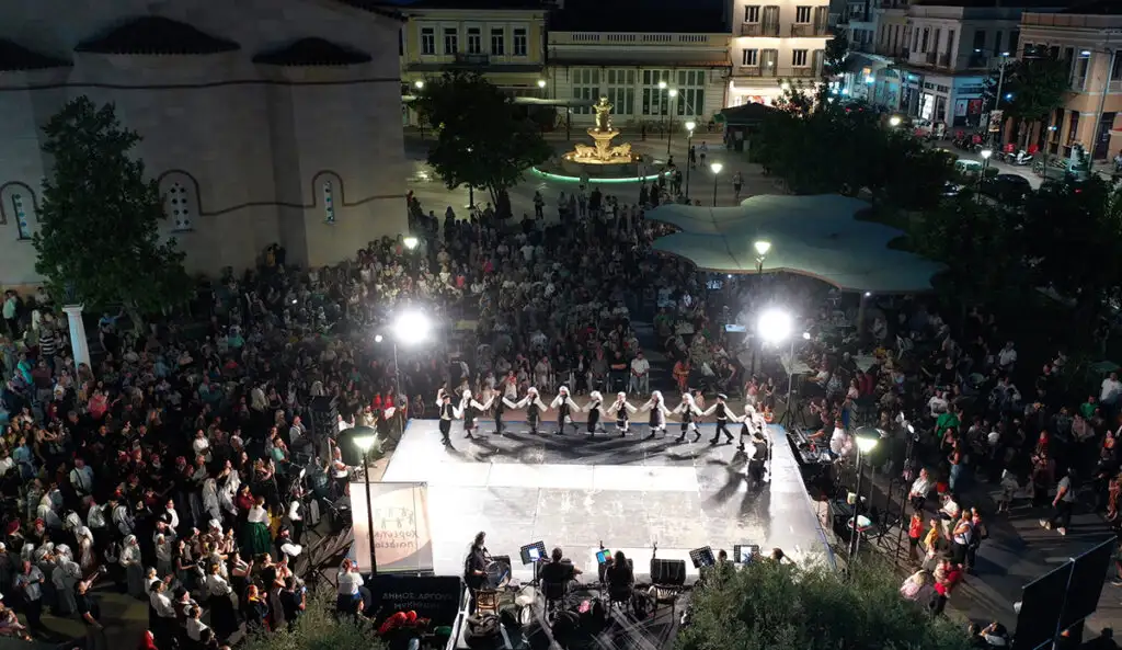Συγκίνηση και μηνύματα συλλογικότητας από τον Πολιτιστικό Σύλλογο «Χορευτική Παιδεία»
