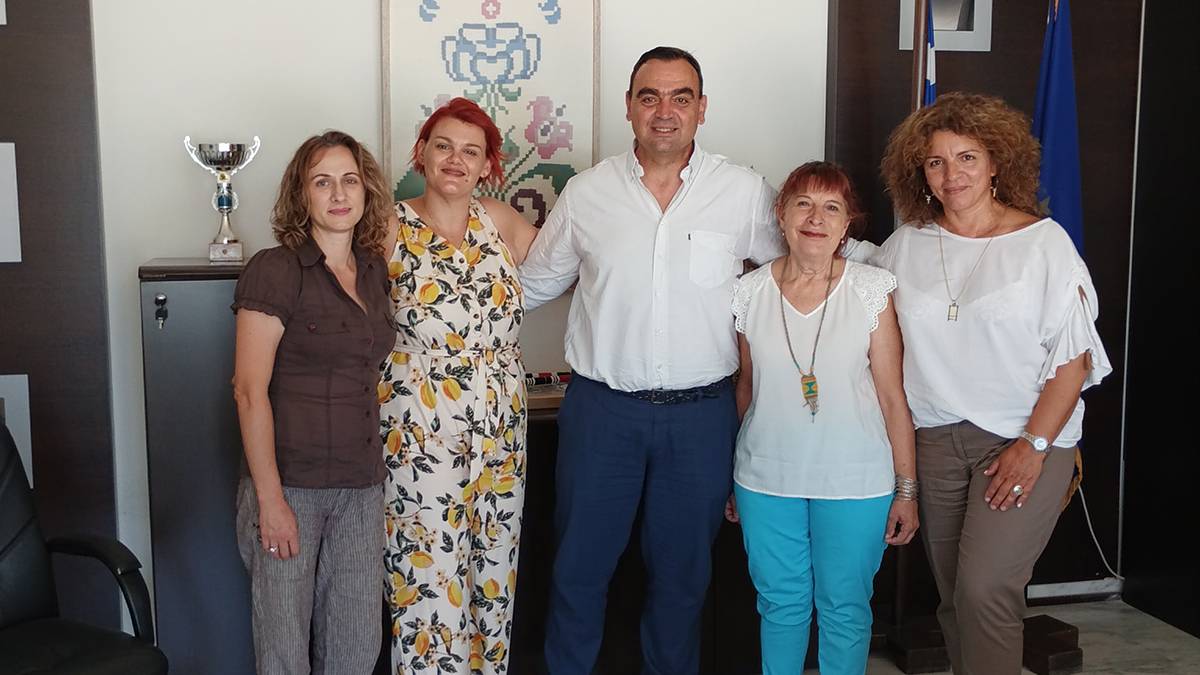 Η παγκόσμια προβολή και προώθηση της Υφαντικής Τέχνης του ορθού αργαλειού του Γερακίου στο επίκεντρο της Περιφέρειας Πελοποννήσου