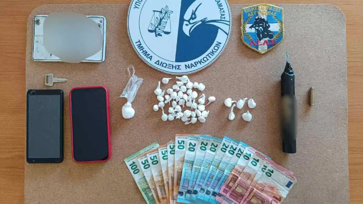 Μεσσηνία: Χειροπέδες σε 2 άτομα για ναρκωτικά