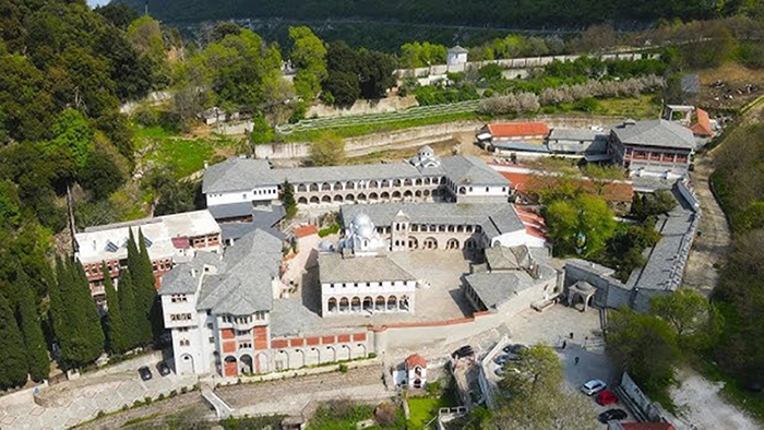Παναγία Εικοσιφοινίσσα: Ιστορία, θαύματα και παράδοση (Βίντεο)