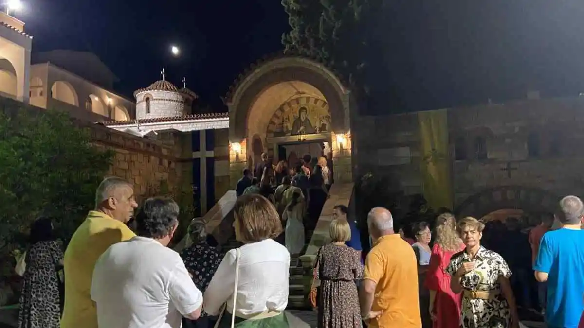 Γιορτάζει το μοναστήρι του Αγίου Θεοδοσίου στο Παναρίτη