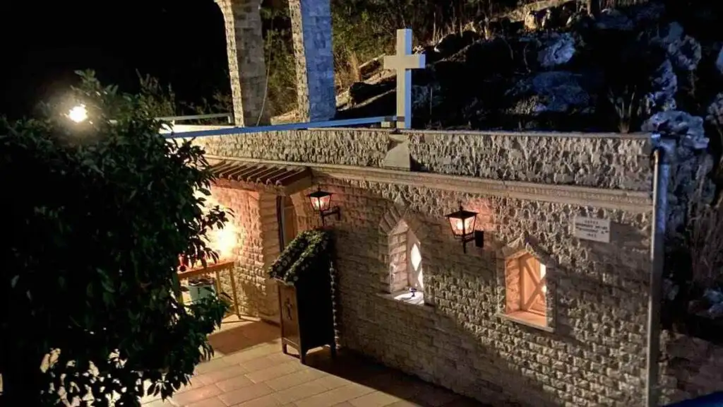 Άγιος Θεοδόσιος Παναρίτι