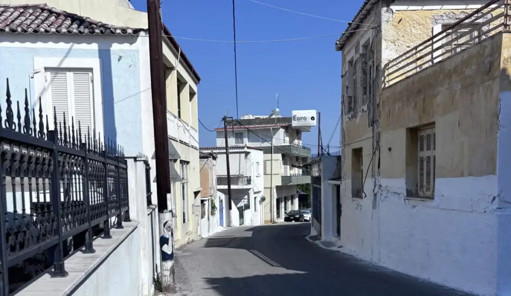 Αισθητικές παρεμβάσεις στο Κρανίδι