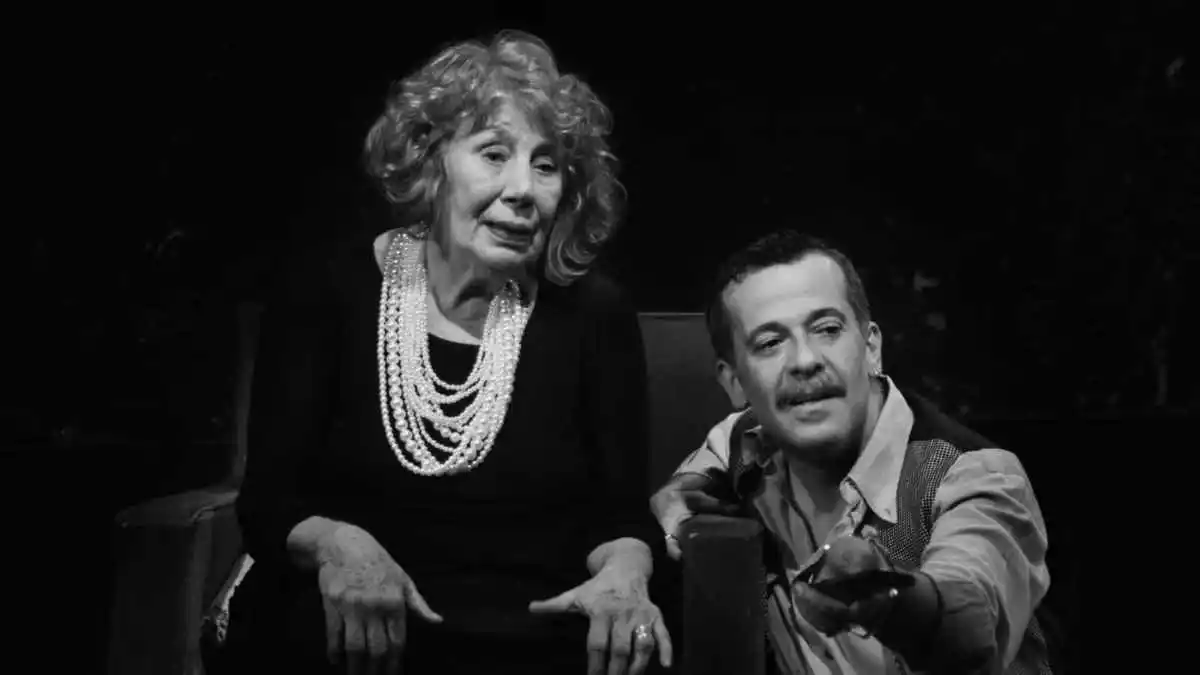 Η μαύρη κωμωδία «Family Secrets» στο Κρανίδι