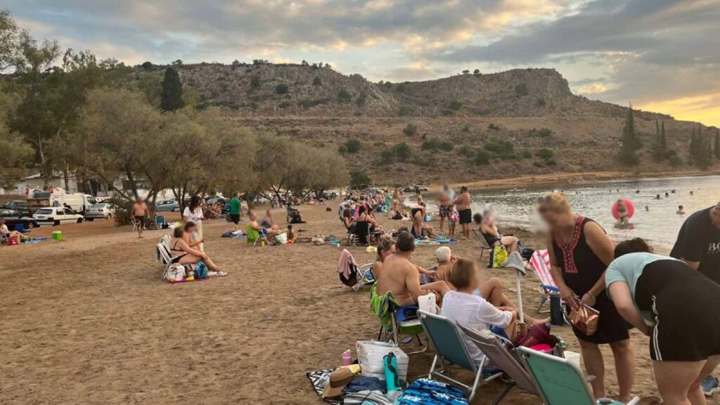 Καραθώνα κόσμος