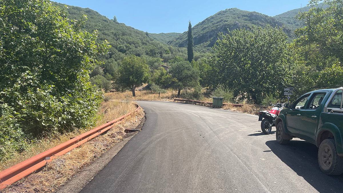 Αρκαδία: Ολοκληρώθηκε το έργο αποκατάστασης βατότητας στην επαρχιακή οδό Μουριά – Πουρνάρια (Κυράς Γεφύρι)