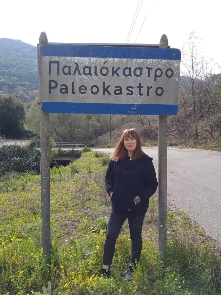 Νίκη Γιαννακοπούλου Τα Γεράκια