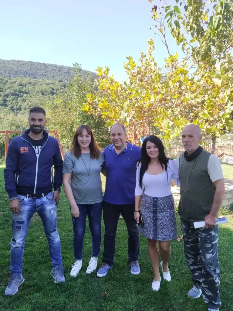 Νίκη Γιαννακοπούλου Τα Γεράκια