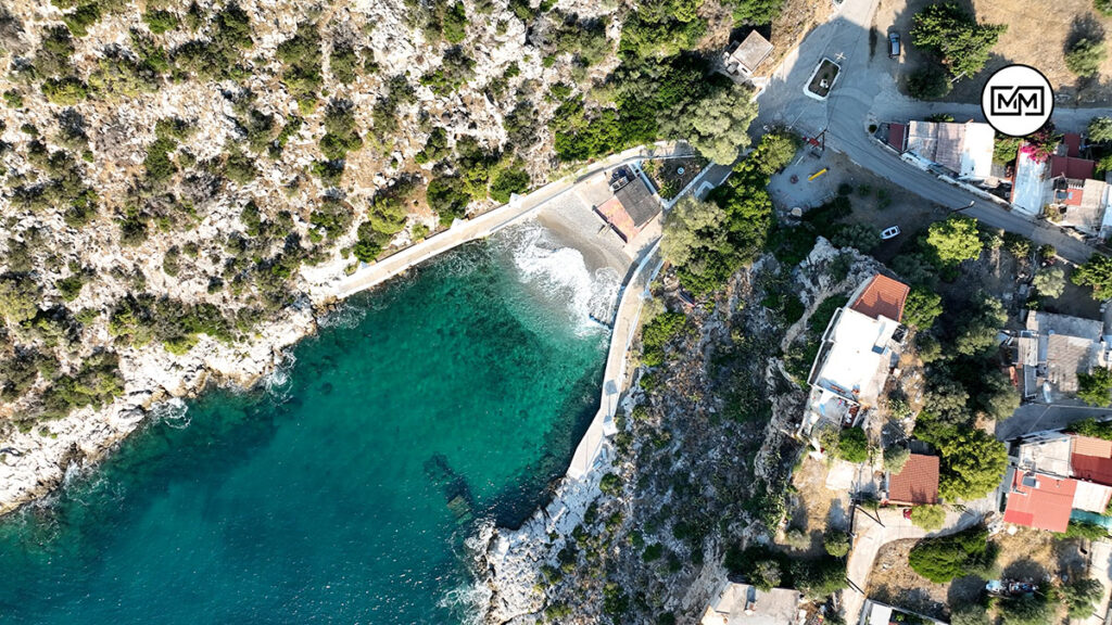 Παραλία Χαρουπιάς Σαλαμίνα