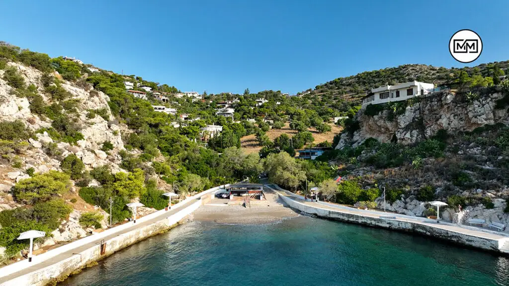 Παραλία Χαρουπιάς Σαλαμίνα